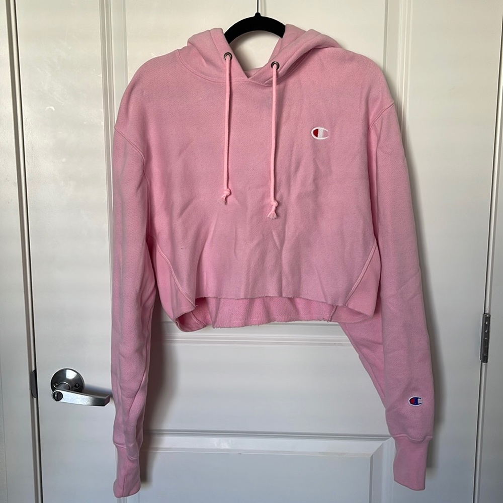 CHAMPION Cropped Hoodie in pink